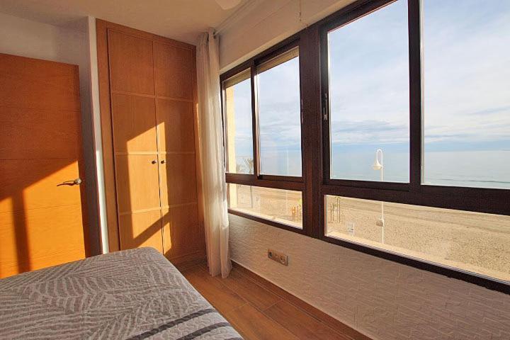 Apartamento Europa Primera Linea De Playa Guardamar Apartment Guardamar del Segura Exterior photo